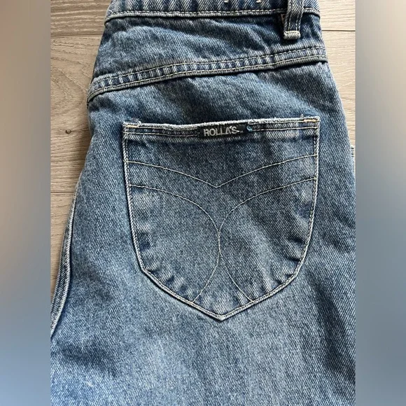 ROLLA'S High Rise Light Blue Mom Jeans - Picture 7 of 7